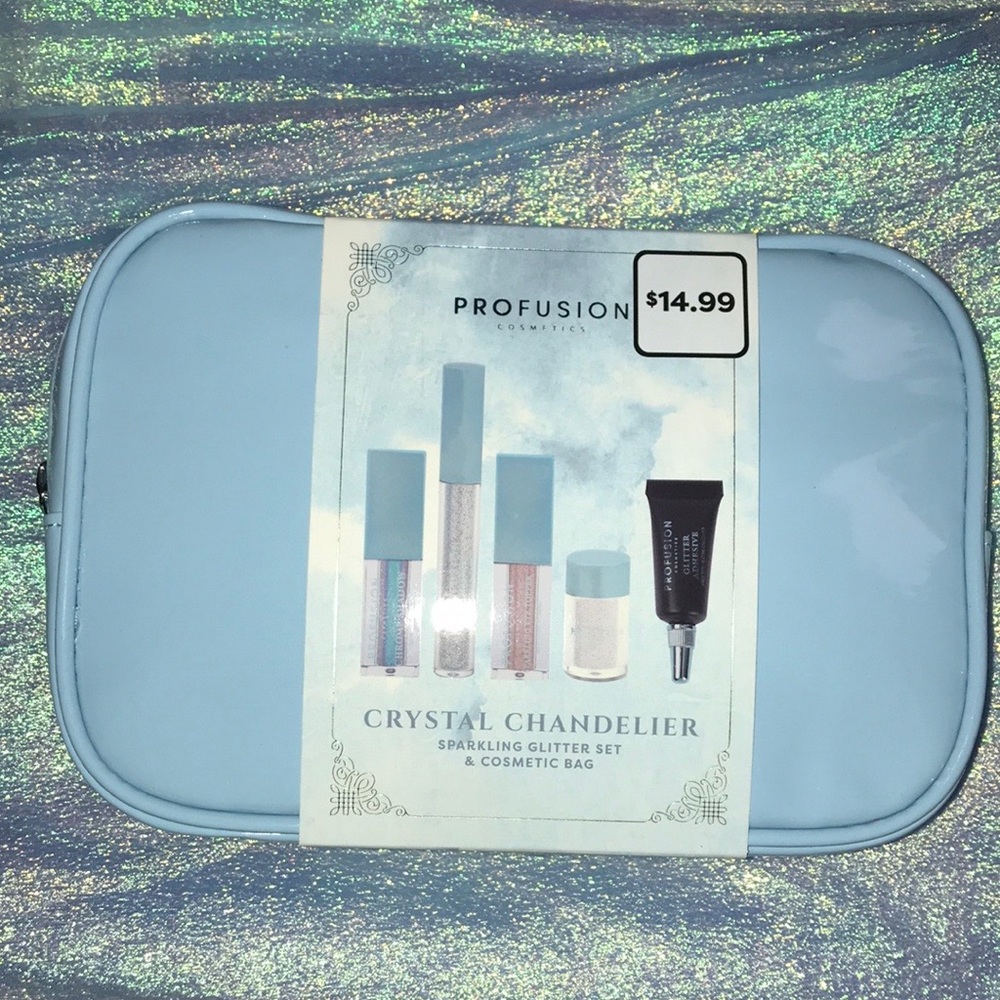 3/$25 Profusion Crystal Chandelier Sparkling Glitter Set & Cosmetic Bag